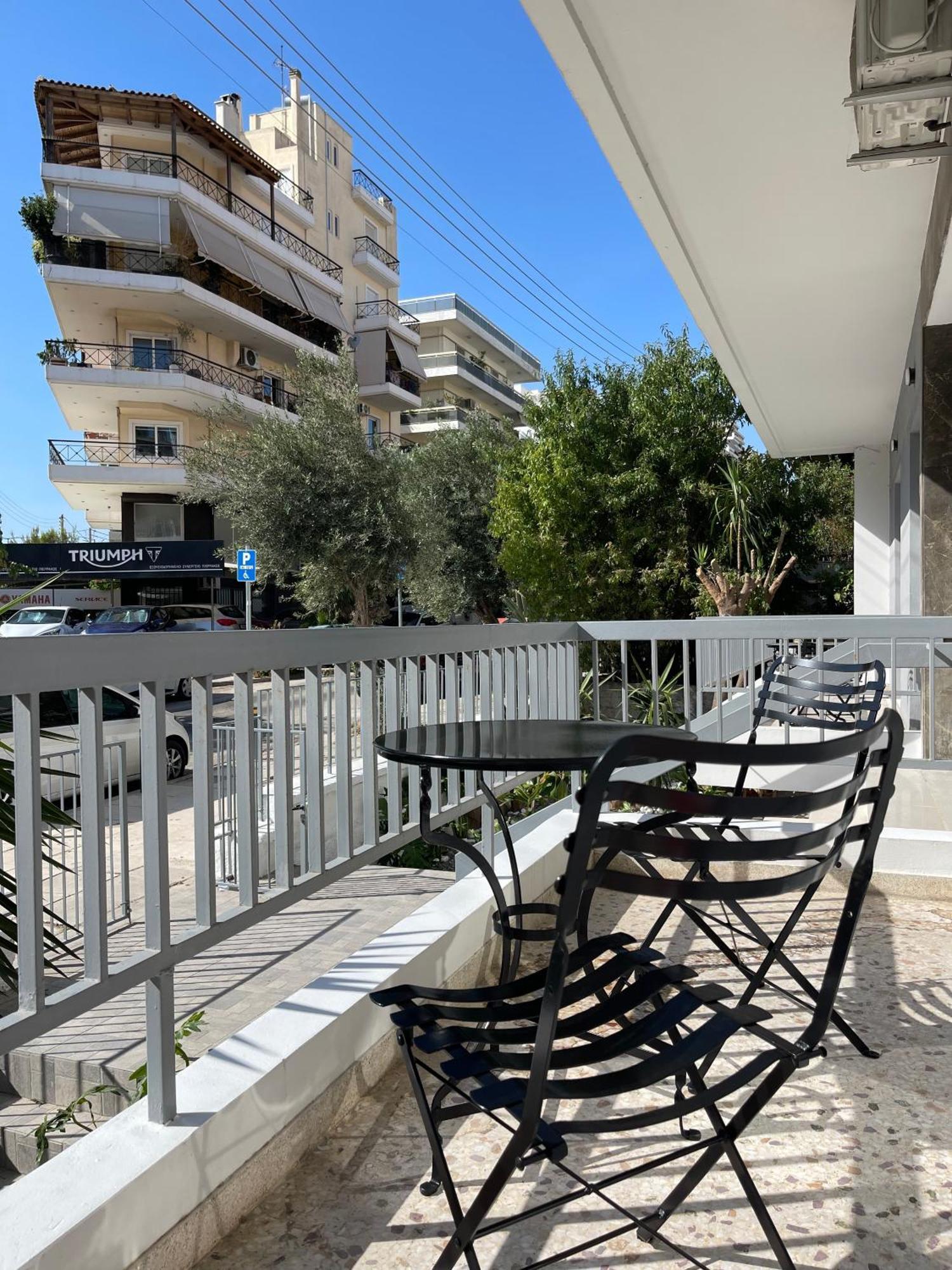 Athenean Bnb Seaside Serenity Steps From The Riviera Екстер'єр фото