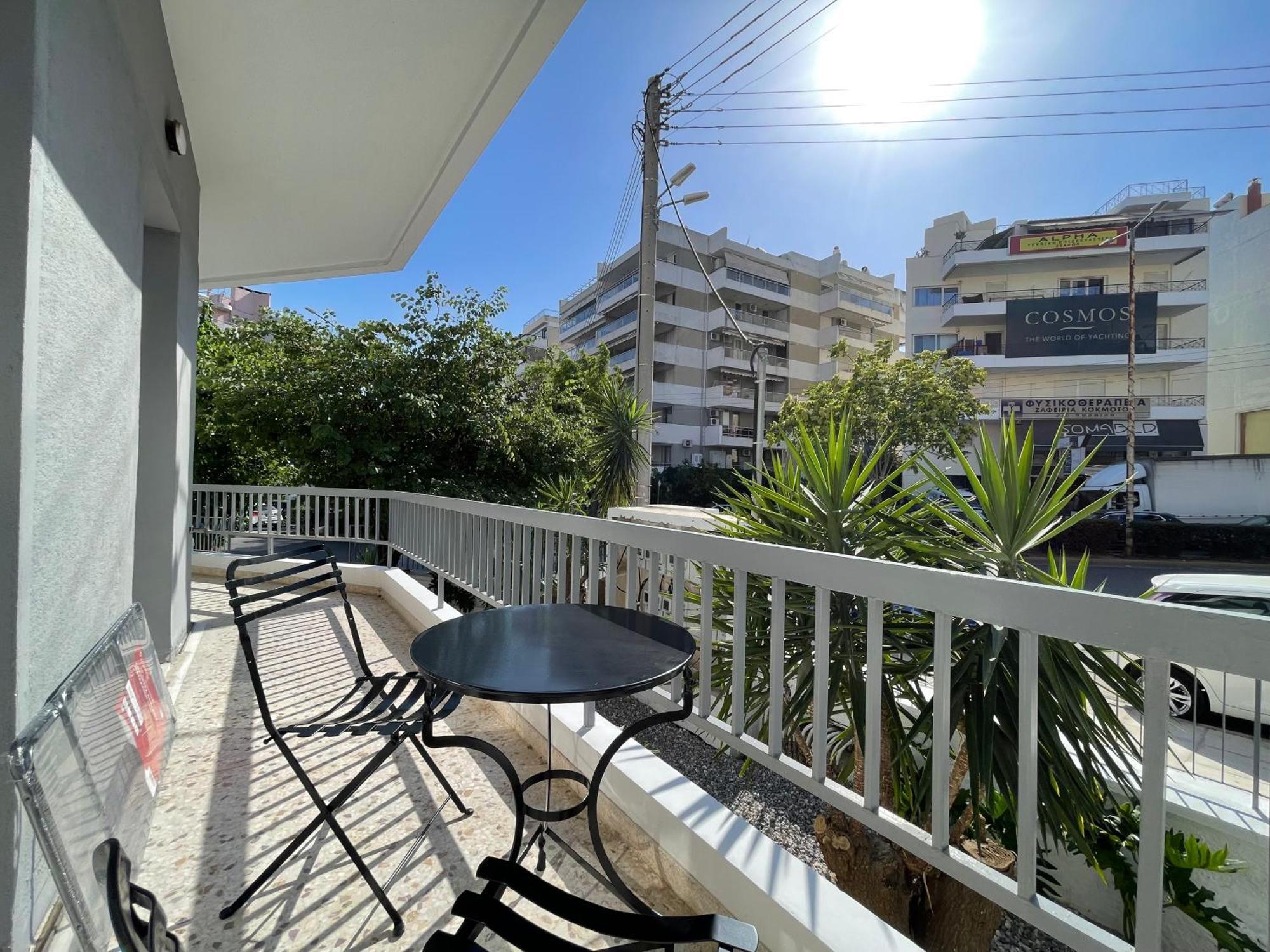 Athenean Bnb Seaside Serenity Steps From The Riviera Екстер'єр фото