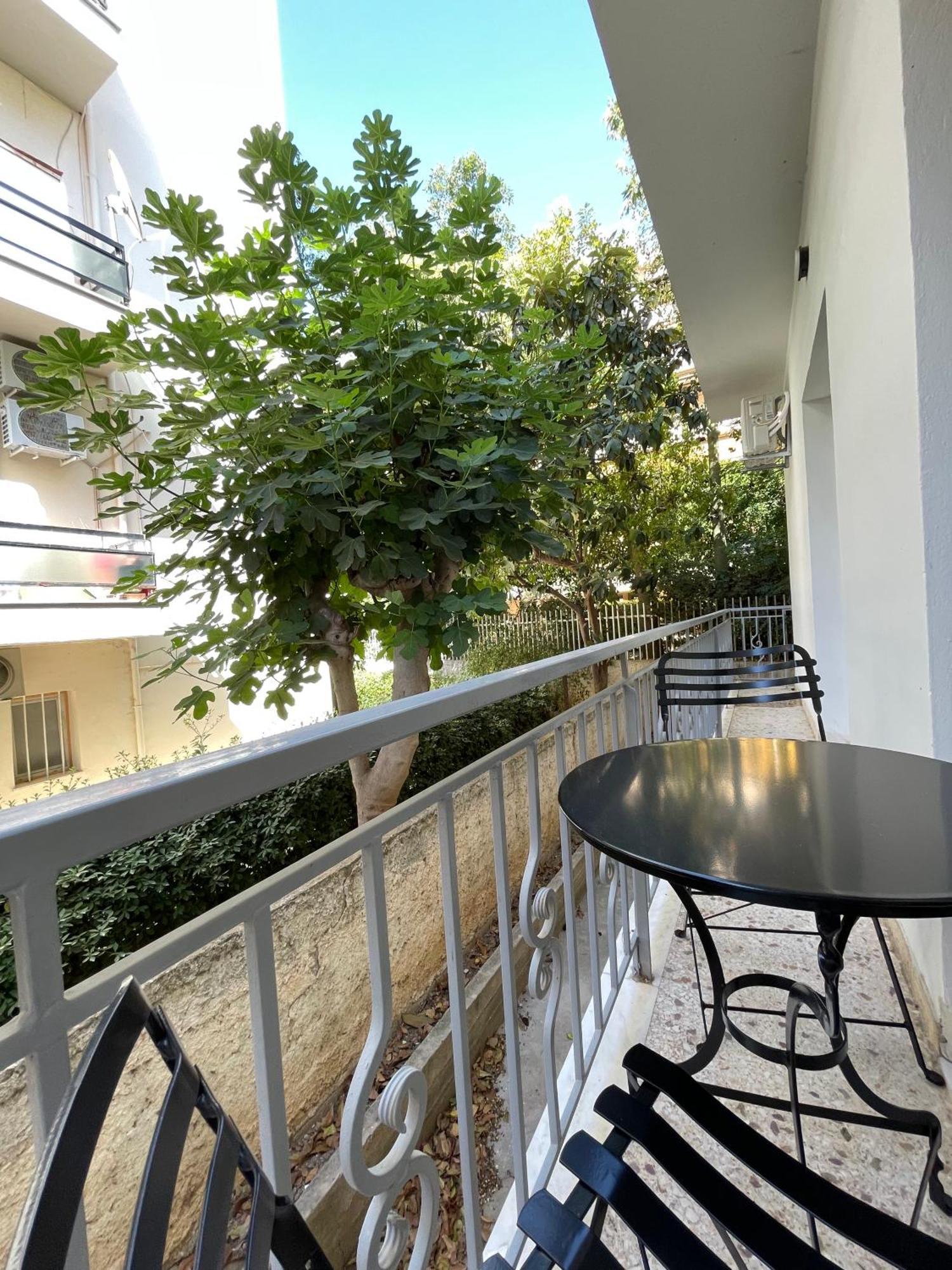 Athenean Bnb Seaside Serenity Steps From The Riviera Екстер'єр фото