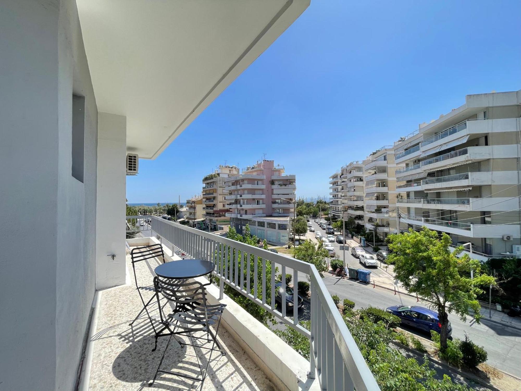 Athenean Bnb Seaside Serenity Steps From The Riviera Екстер'єр фото